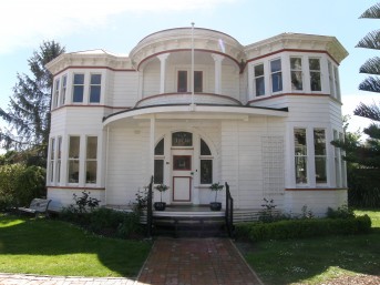 Duncan House Founders Heritage Park. 